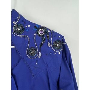 Wrangler vintage purple rhinestone and beading women's western button shirt sz M